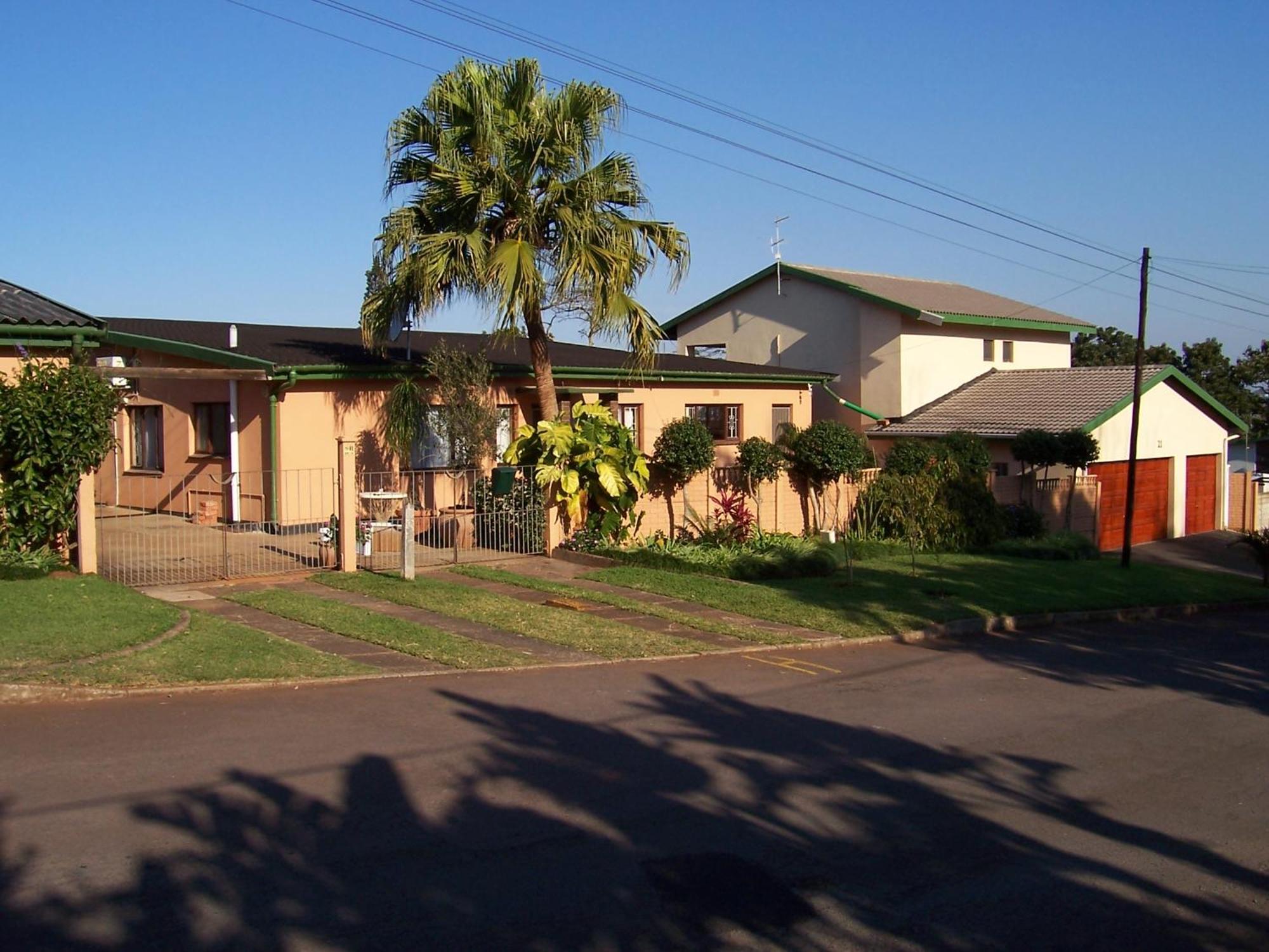 Birdcage B&B Amanzimtoti Exterior photo