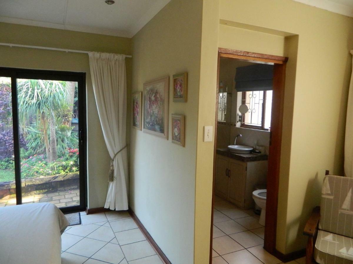 Birdcage B&B Amanzimtoti Exterior photo